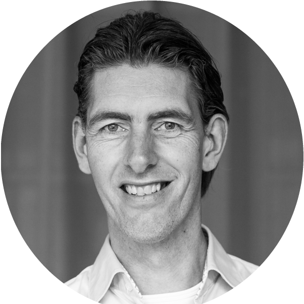 qodef-team-image