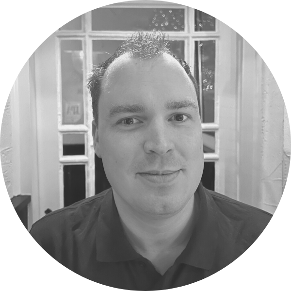 qodef-team-image